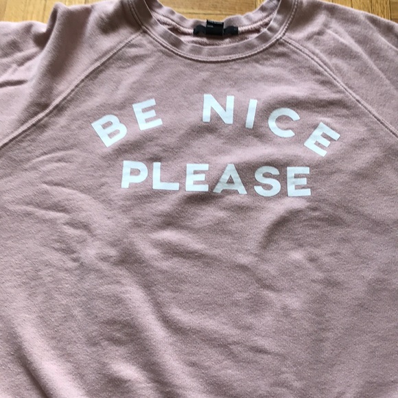 This is a sweat shirt from forever 21 - Picture 1 of 4